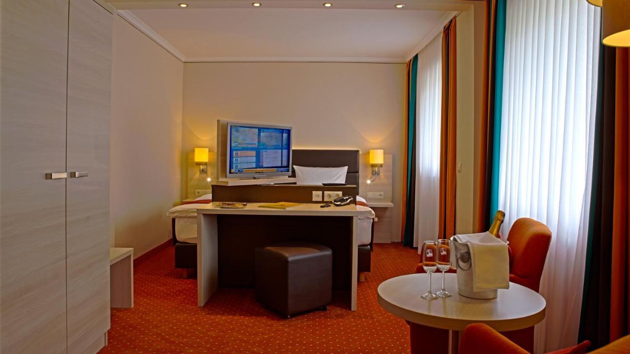 Landgasthof Eiserner Ritter Boppard Rum bild